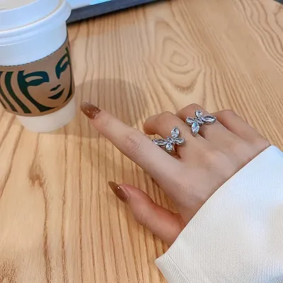 Rhinestone Two Butterfly Adjustable Finger Ring 